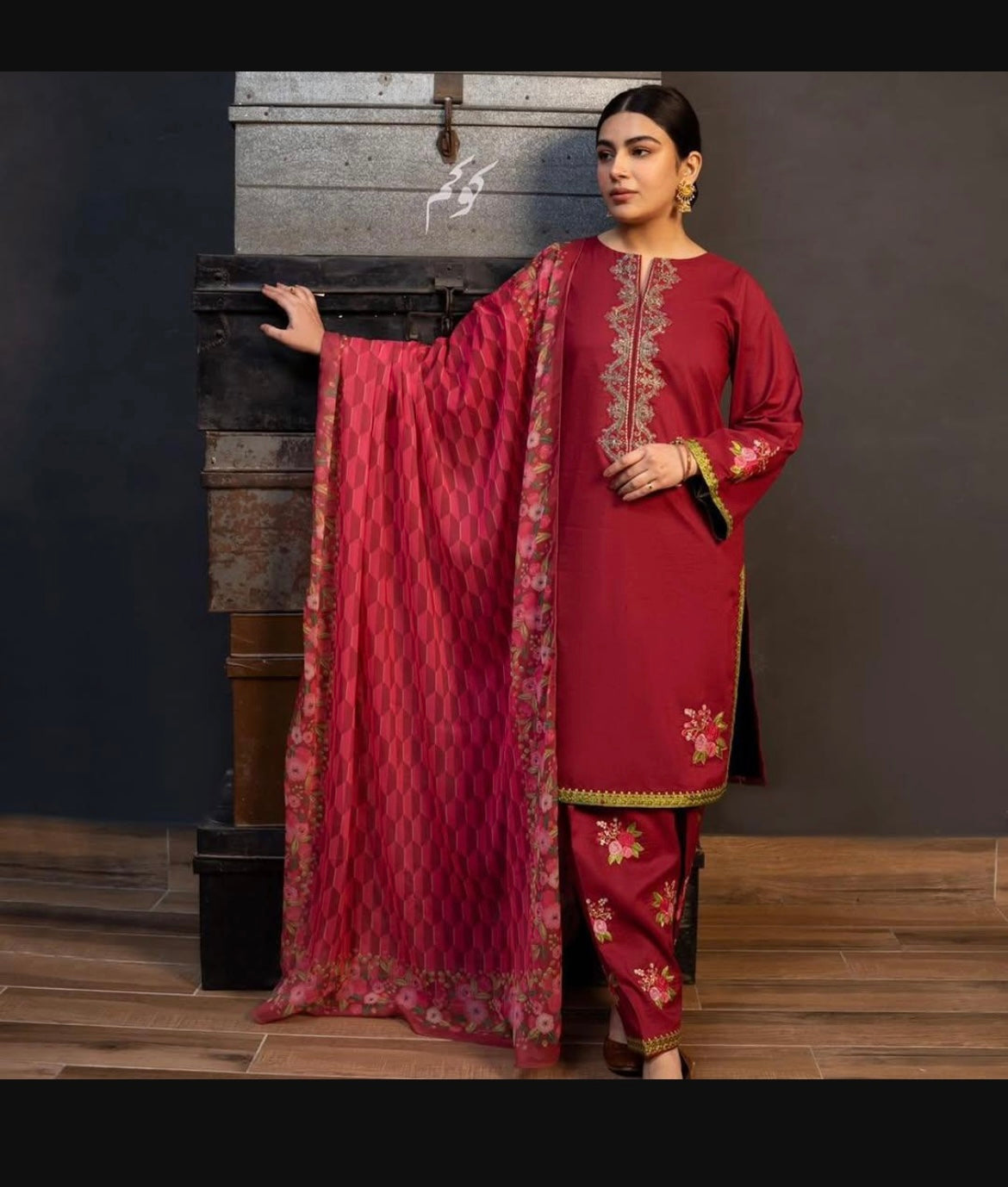 Red Embroidered 3 Pcs Lawn Suit for Women's