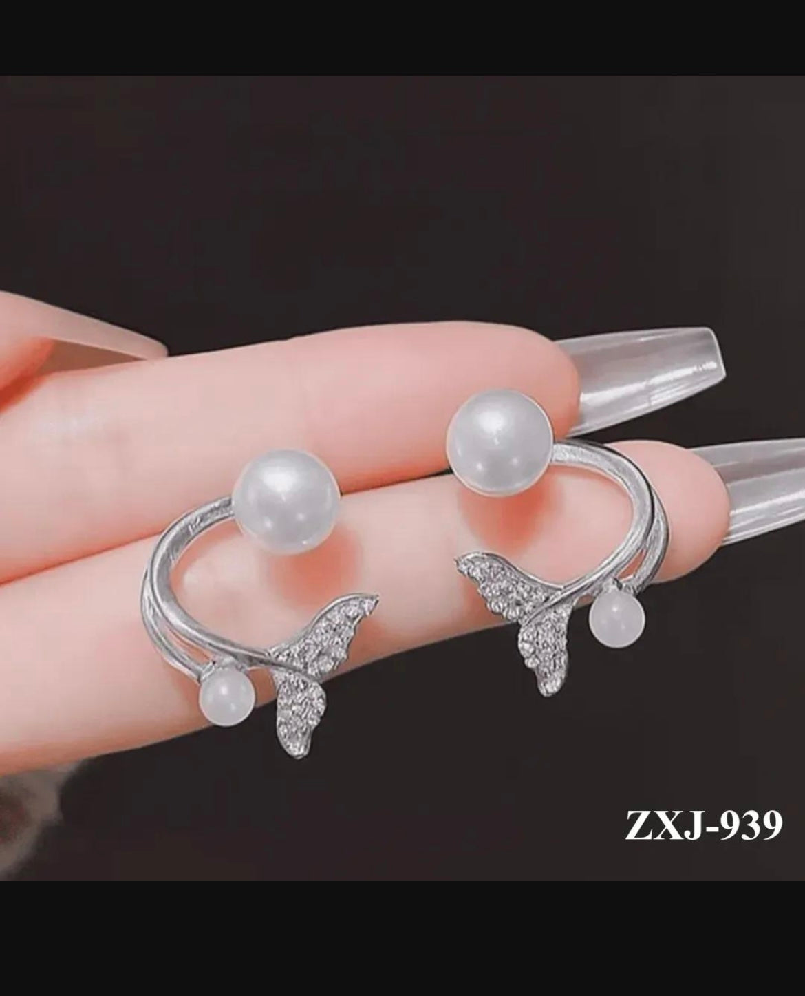 Korean Fish Tail Earings Alloy Women 2 Pcs Pink Silver Gold Black