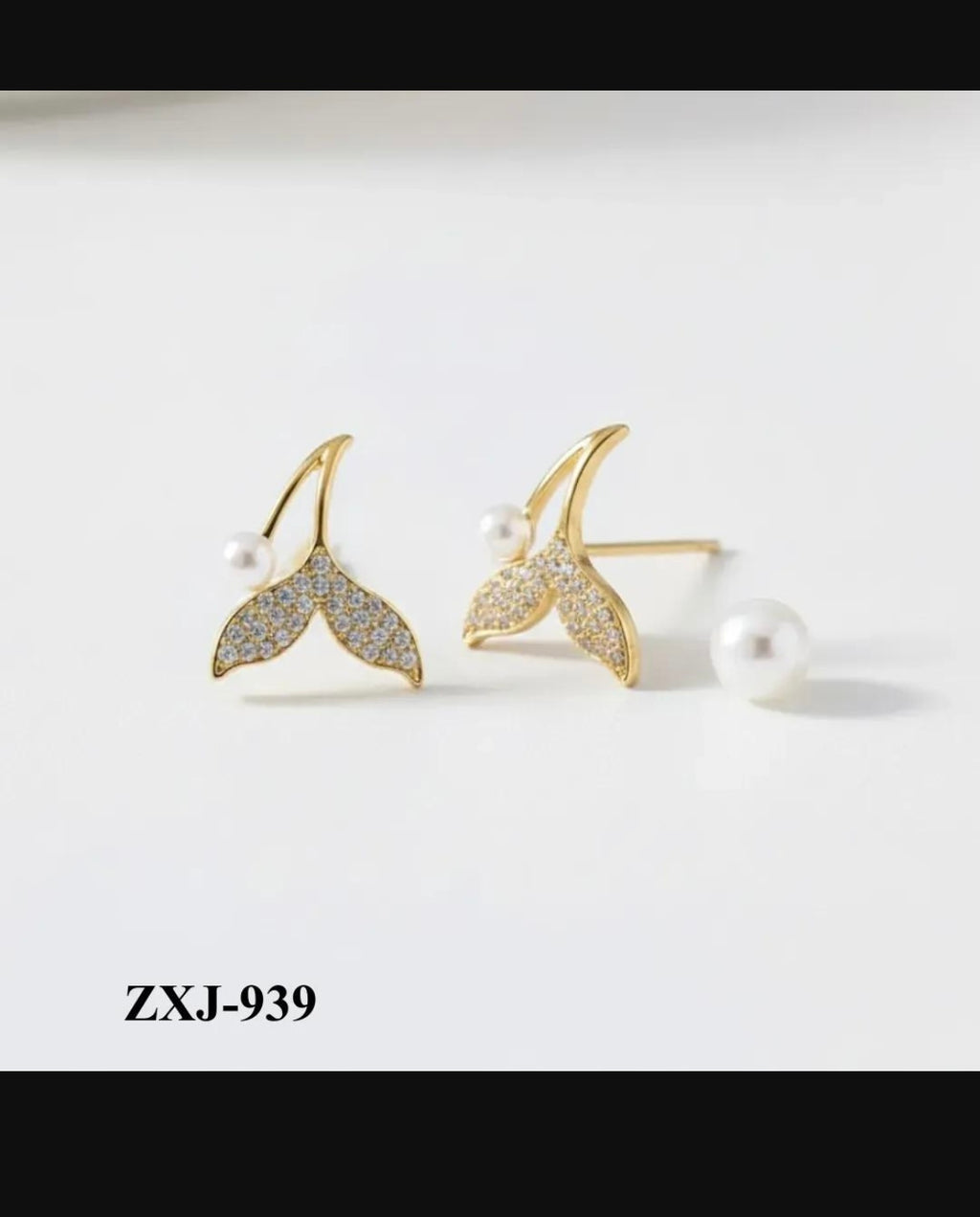 Korean Fish Tail Earings Alloy Women 2 Pcs Pink Silver Gold Black